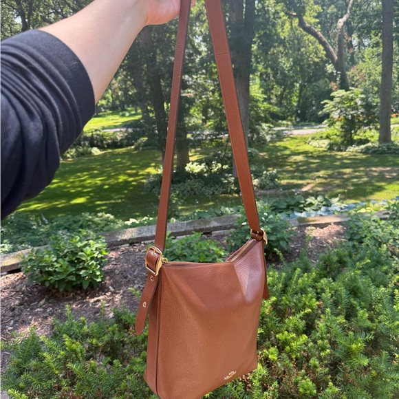 Coach Leather Val Duffle C2818 - Picture 2 of 13